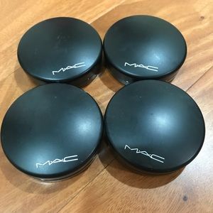 MAc Mineralize compact powder